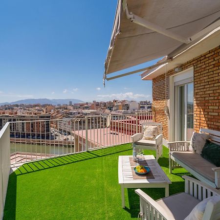 Sea Views Penthouse City Center Малага Экстерьер фото