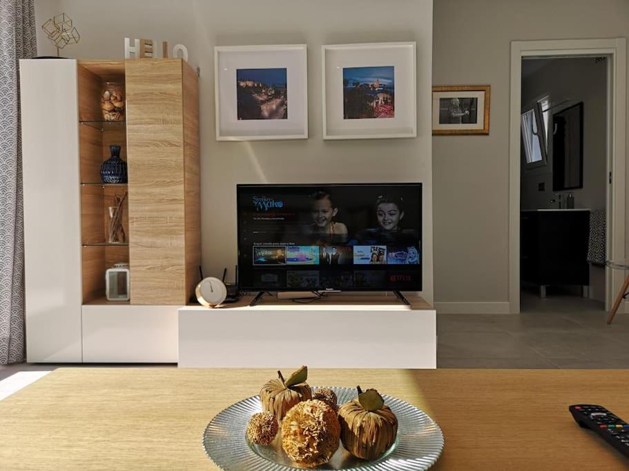 Sea Views Penthouse City Center Малага Экстерьер фото