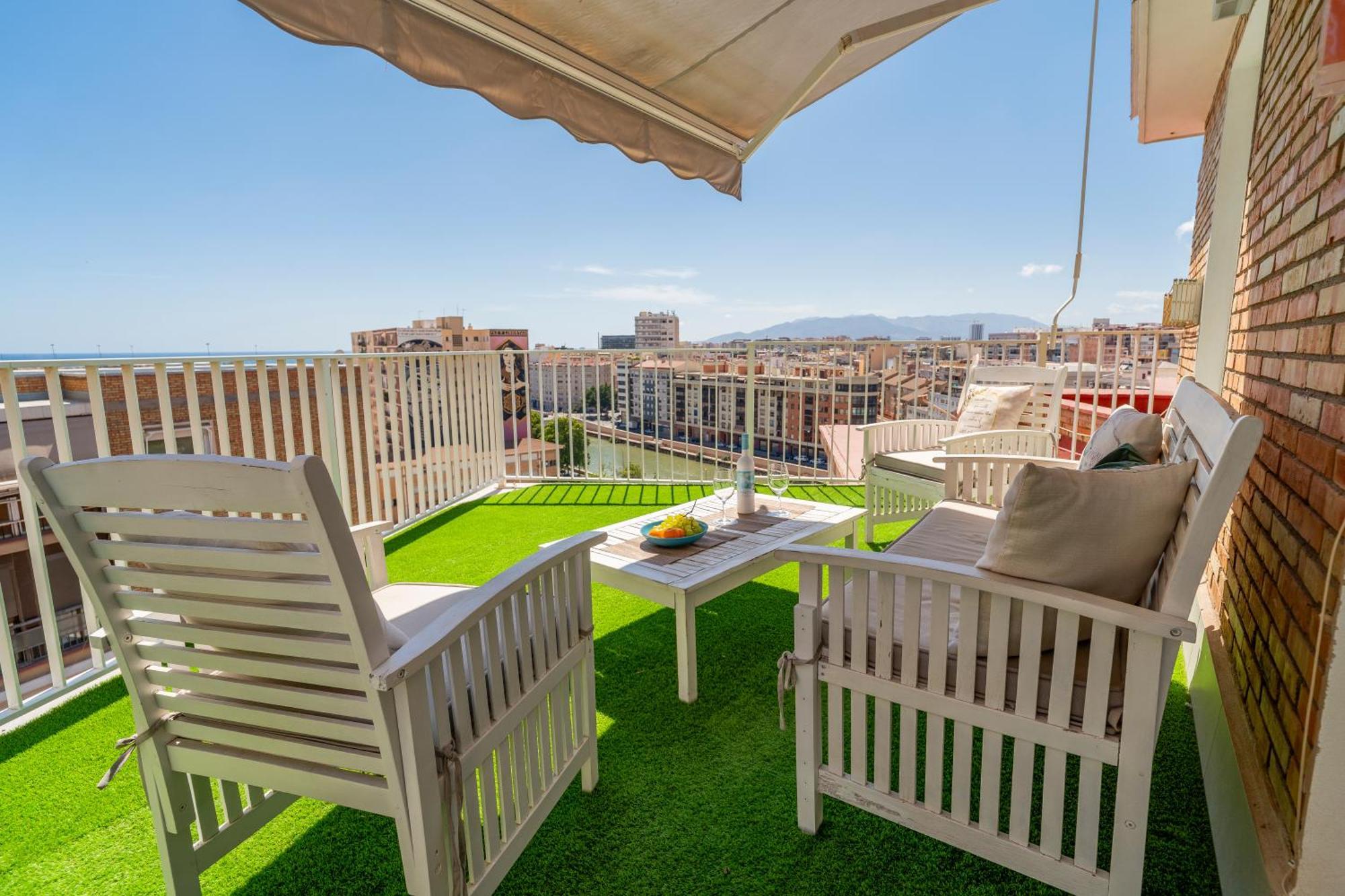 Sea Views Penthouse City Center Малага Экстерьер фото